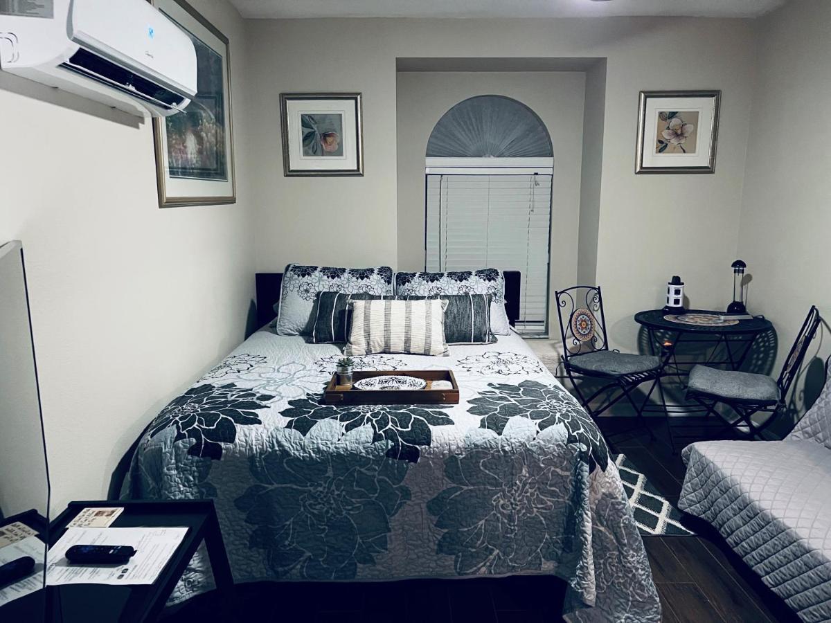 Ruskin Fl Private 2 Bdrm 1 Bath Suite Common Areas Shared With Host And Cat Esterno foto
